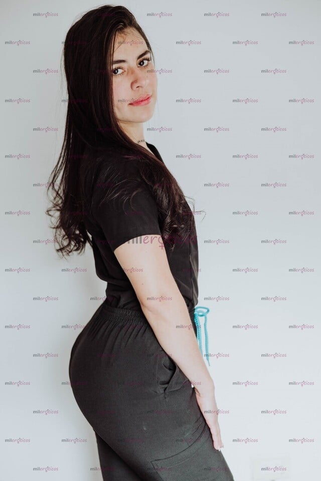 FOTOS DE HELEN MASAJISTA !!! DISFRUTA MASAJE ERÓTICO DESNUDO !!