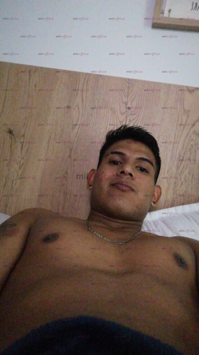 FOTOS DE JOVEN MORBOSO FETICHISTA LISTO PARA COMPLACERTE