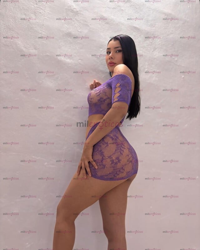 FOTOS DE APRETADITA 18 AÑITOS Y CERO EXPERIENCIA INEXPERTA SOY MUY CALIENTE