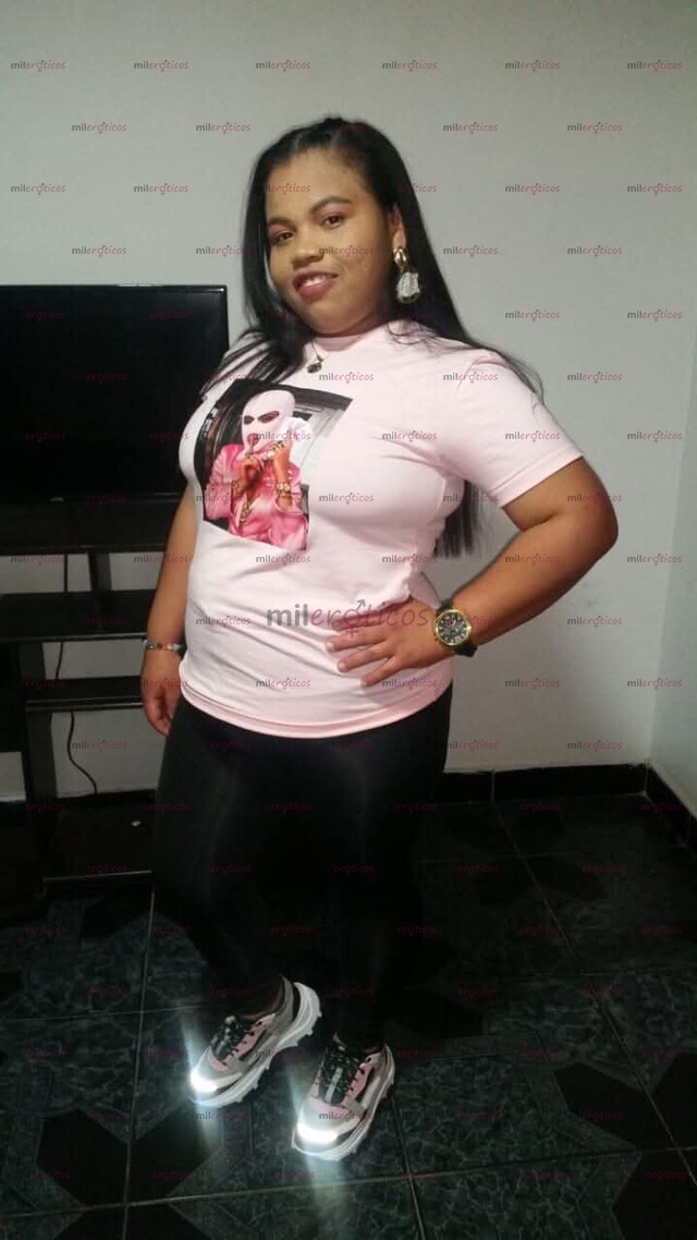 FOTOS DE HOLA CORAZÓN SOY UNA RICA COSTEÑA QUE QUIERO EXPERIMENTAR