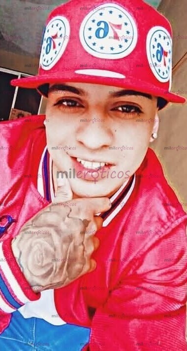 FOTOS DE JOVEN VERGUDO Y BIEN GUAPO 25 AÑOS MAMI