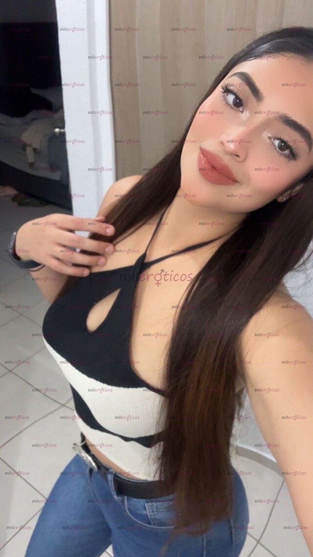 FOTOS DE NUEVA EN EL AMBIENTE 18 AÑOS CULONA SUPER SEXY SERVICIO COMPLETO DE TODO