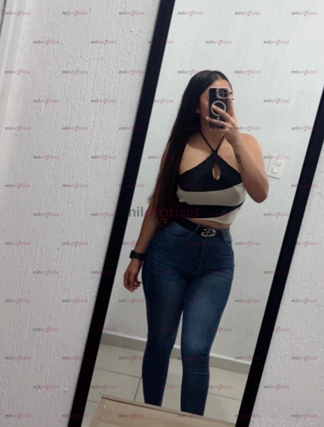 FOTOS DE NUEVA EN EL AMBIENTE 18 AÑOS CULONA SUPER SEXY SERVICIO COMPLETO DE TODO