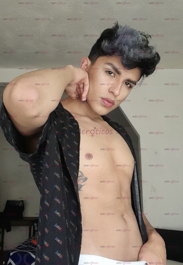 FOTOS DE JOVEN VERSÁTIL FULL LECHERO Y COMPLACIENTE