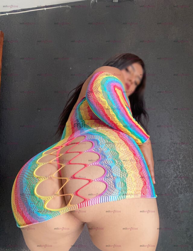 FOTOS DE NUEVO CONTENIDO PAPI!! CULONA CON LA PUCHITA MOJADITA Y RICA QUIERO SER TU PUTA