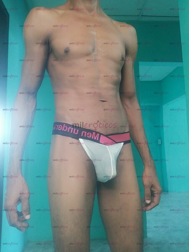 FOTOS DE MORENO VENEZOLANO DELGADO BUEN VERGA MUY COMPLACIENTE