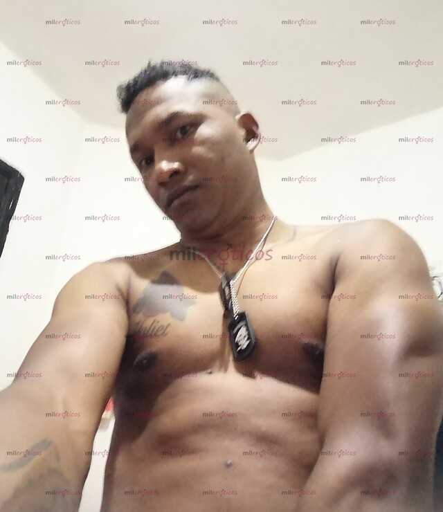 FOTOS DE HOLA BOGOTÁ SOY NEGRO COSTEÑO PARA SATISFACER SUS DESEOS EN LA CAMA
