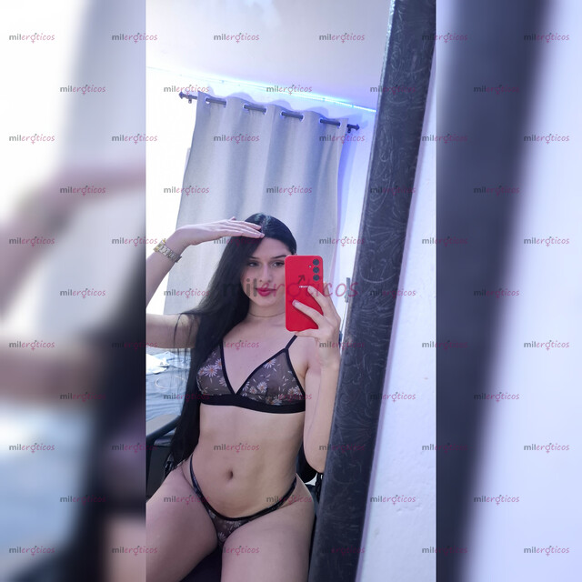 FOTOS DE HERMOSA BLANQUITA PELINEGRA DISPONIBLE PARA HOMBRES SOLVENTES