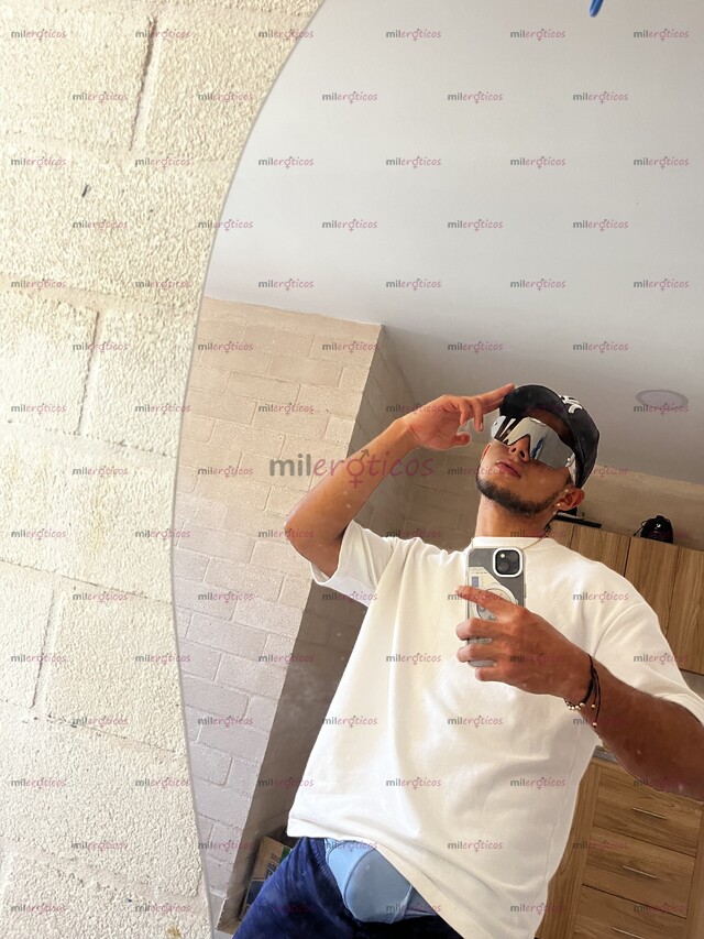 FOTOS DE HETERO ALEXHORNY ROMPE CULOS DISPUESTO A COMPLACERTE, NUEVO EN TU CIUDAD.