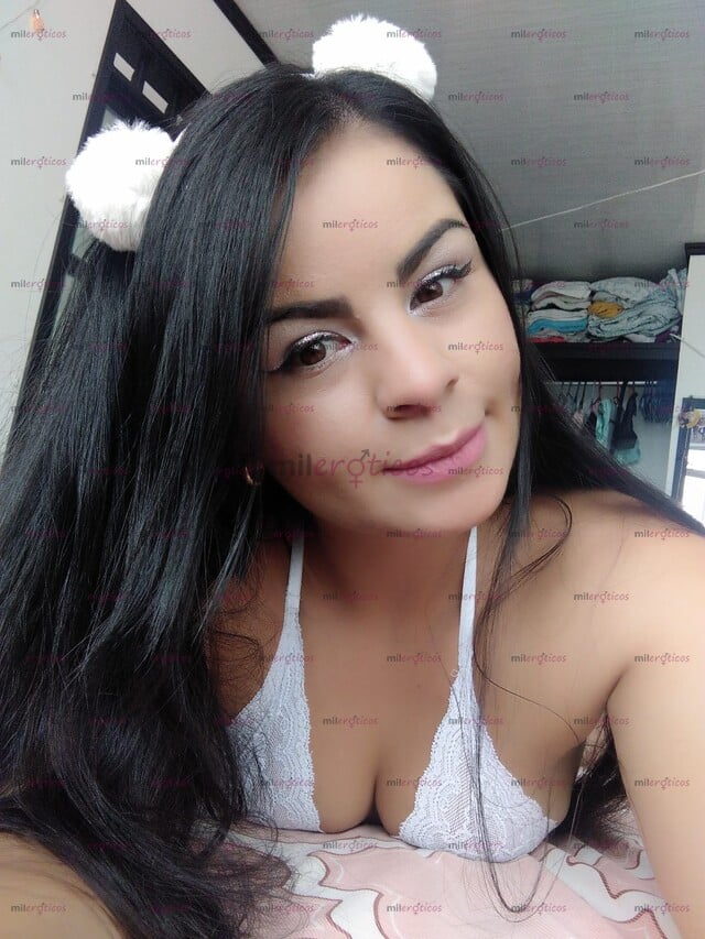 FOTOS DE PELINEGRA HERMOSA ATREVETE A SALIR DE LA RUTINA CON MIGO CON LUGAR