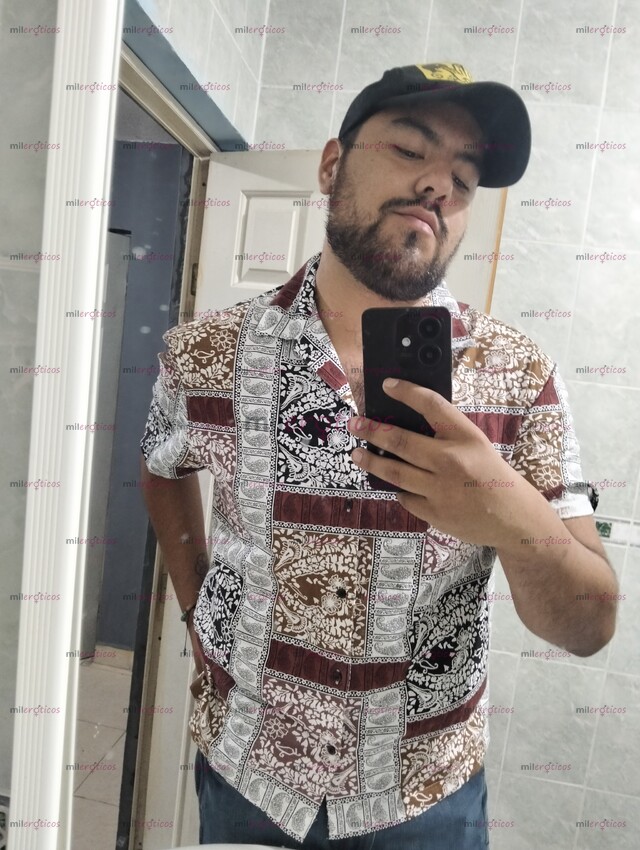 FOTOS DE VAQUERO ALTO VARONIL FUERA DE AMBIENTE ACTIVO