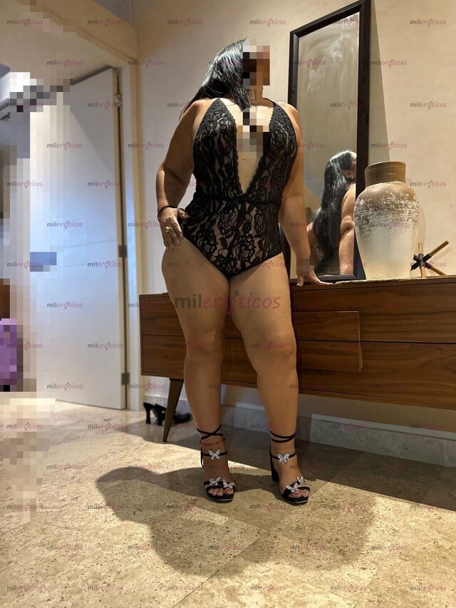 FOTOS DE GORDIBUENA CON ENORME CULO APRETADO Y JUGOSO Y PIERNOTAS SABROSAS !!!!