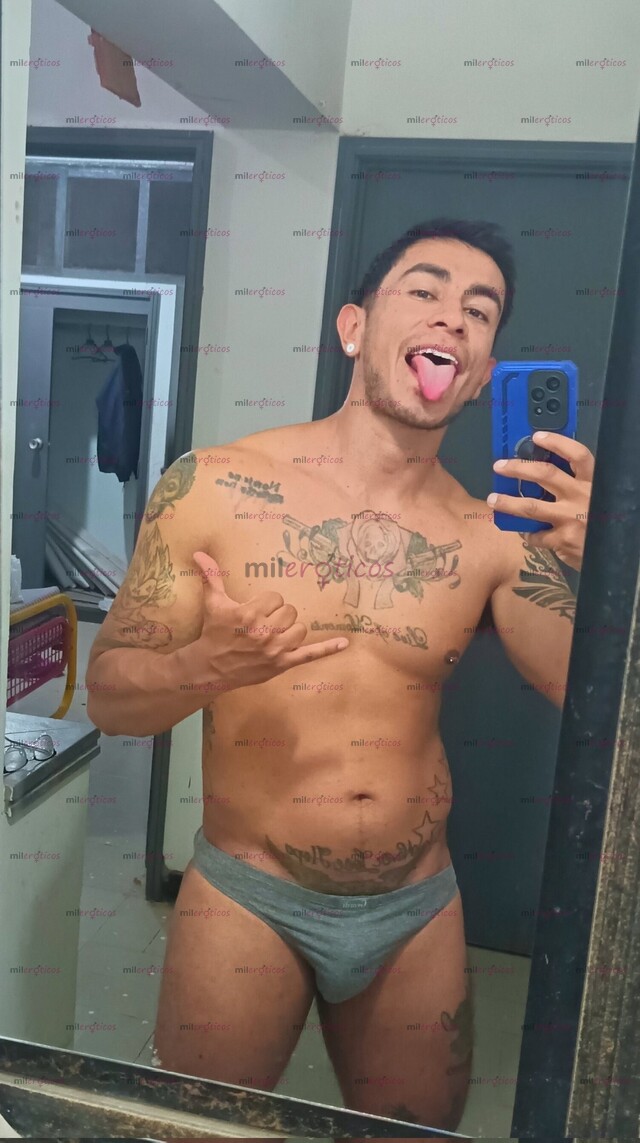 FOTOS DE HOMBRE SERIO VERGON Y NALGON, MUY CURIOSO