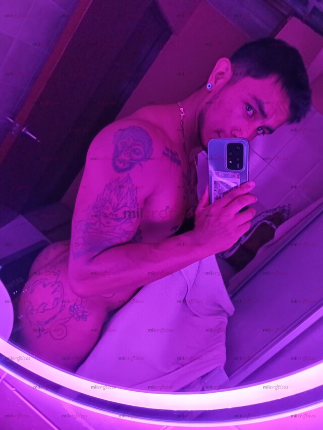 FOTOS DE HOMBRE SERIO VERGON Y NALGON, MUY CURIOSO