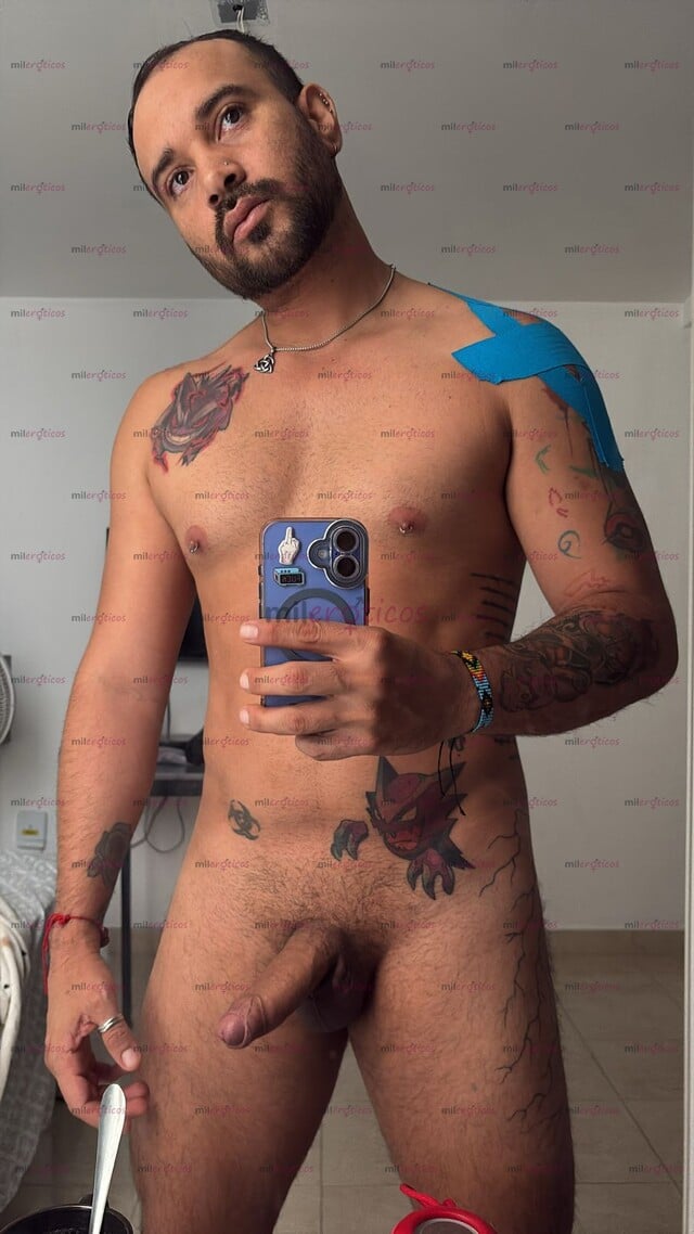 FOTOS DE HI GUYS HOLA CHICOS, SOY COLOMBIANO, ACTIVO, DOMINANTE, COMPLACIENTE, AMABLE,