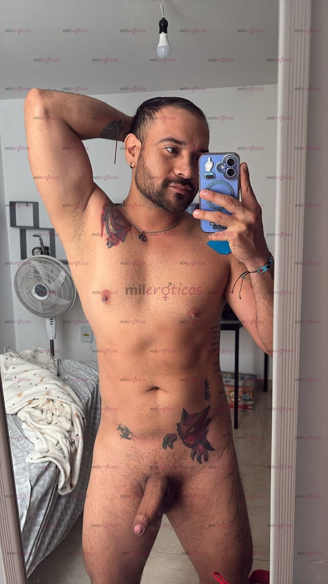 FOTOS DE HI GUYS HOLA CHICOS, SOY COLOMBIANO, ACTIVO, DOMINANTE, COMPLACIENTE, AMABLE,