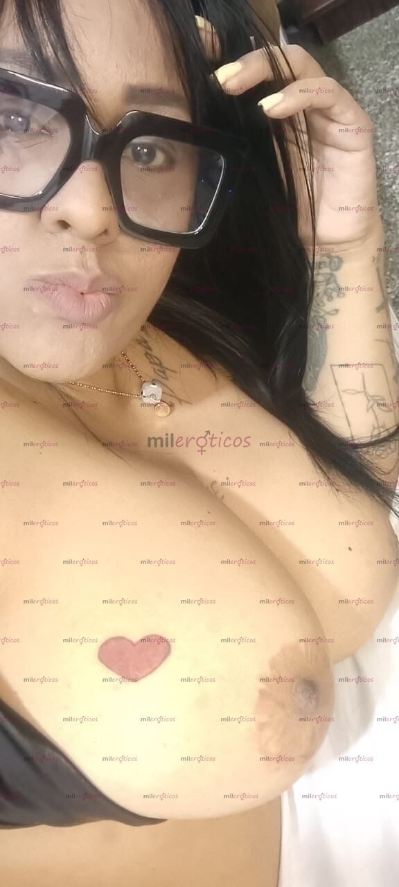 FOTOS DE SOY FIORELLALOVE CURVILÍNEA GORDIBUENA CHICHONA DE POMPAS GRANDES UNA DELICIA