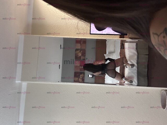 FOTOS DE SEXY Y BELLA PRINCESA DISPUESTA A COMPLACERTE 100% REAL