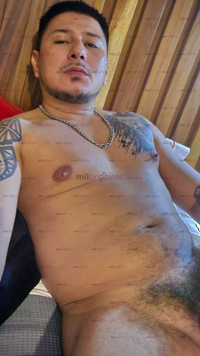 FOTOS DE CABRON DOMINANTE 100% NORTEÑO VERGON ROMPE CULOS LISTO PARA CUMPLIR TUS FANTASIA
