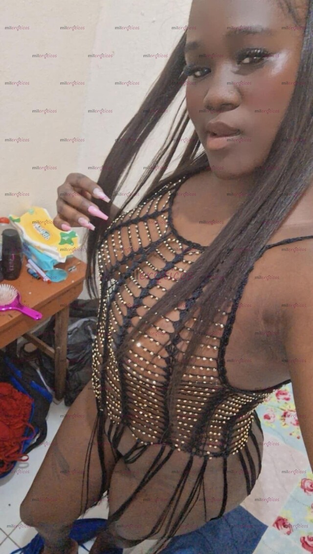 FOTOS DE RICA MORENITA SUPER ARDIENTE Y EXTROBERTIDA DISPUESTA A TODO