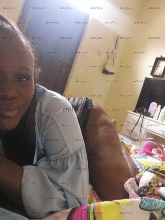 FOTOS DE RICA MORENITA SUPER ARDIENTE Y EXTROBERTIDA DISPUESTA A TODO