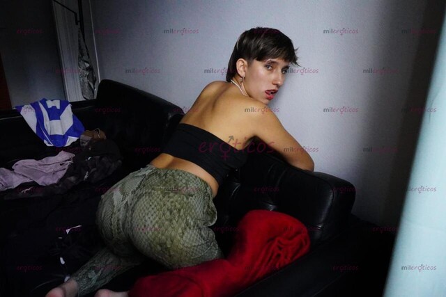 FOTOS DE AISHA KITTY, ESTUDIANTE BUSCANDO DIVERTIRSE, VAMOS A COMPLACERNOS