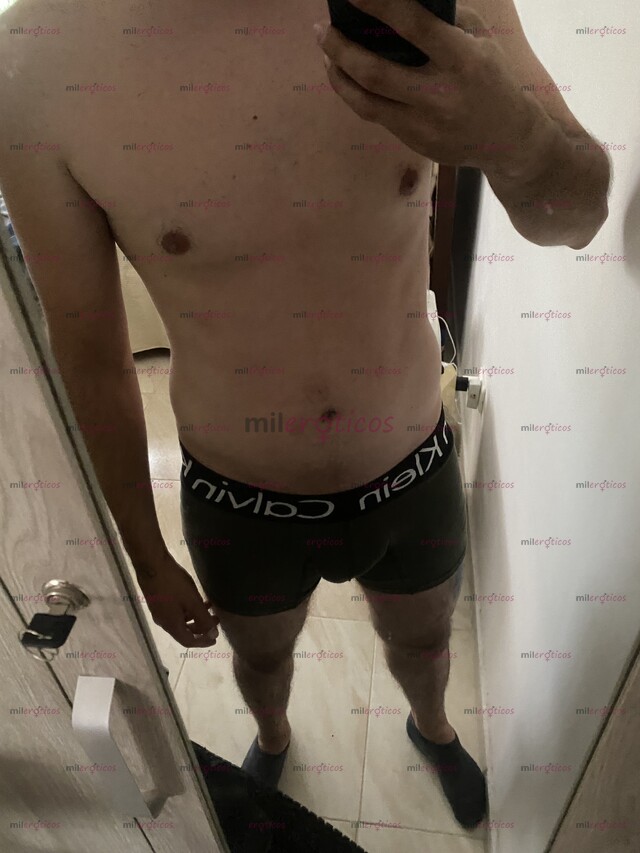 FOTOS DE CHICO ARDIENTE CON GANAS DE MORBO...CONTACTAME!