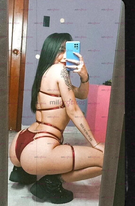 FOTOS DE HOLA AMOR, SOY NAT UNA CHICA COLOMBIANA CALIENTE LLENA DE PLACER Y AMOR PARA TI