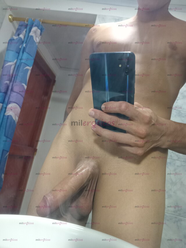 FOTOS DE JOVEN DE 23 AÑOS MUY LECHERO VON BUEN CUERPO