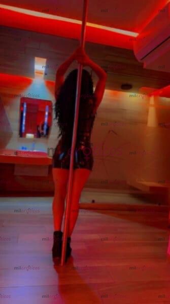 FOTOS DE PAPI PONME EN 4 ME ENCANTA Q TE AZOTES EN MIS NALGAS