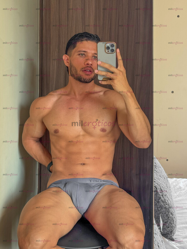 FOTOS DE SEXY COLOMBIANO PARA COMPLACERTE , LLÁMAME PARA PASARLA RICO