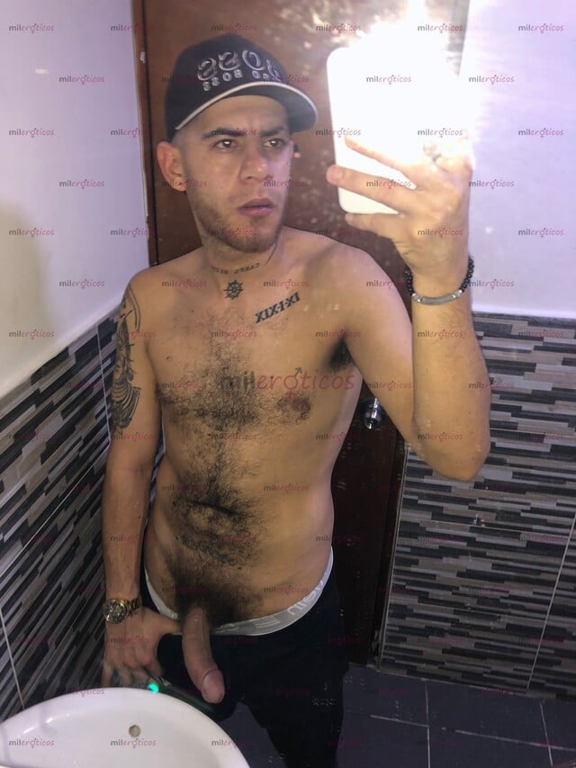 FOTOS DE PAISA MÓRBOSO CALIENTE Y ACTIVO DISPONIBLE BUENA VERGA.