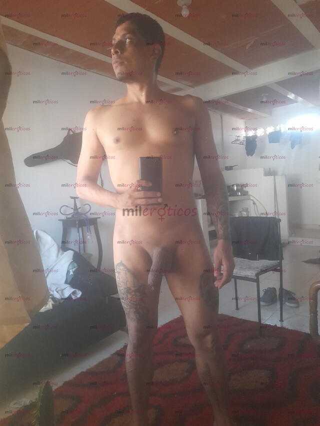 FOTOS DE ROMPE CULOS COMPLACIENTE TATUADO ARRECHO ESCRÍBEME AL 3022803722