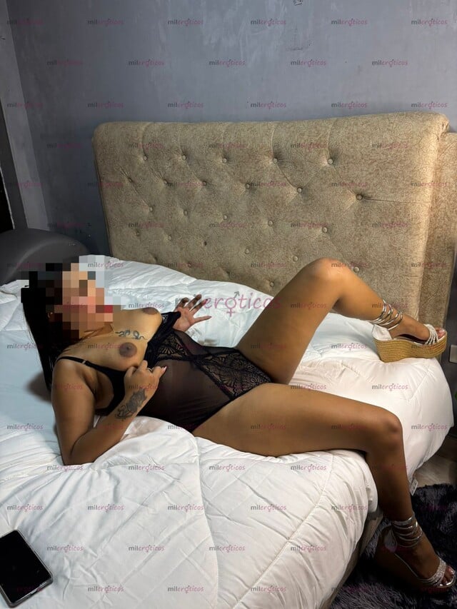 FOTOS DE NUEVA EN LA CIUDAD COLOMBIANA 18 AÑITOS APRETADITA MUY CALIENTE