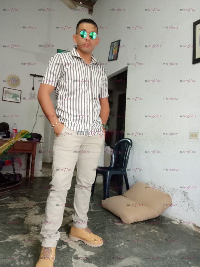 FOTOS DE COSTEÑITO DELICIOSO APASIONADO Y CON GANAS DE TI