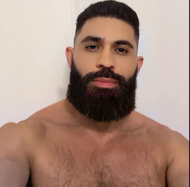 Atendo homens mulheres e casais sexo intenso e nada mecanico estilo namoradinho ou uma pegada mais forte incluindo realizacoes de fetiches e fantasia...