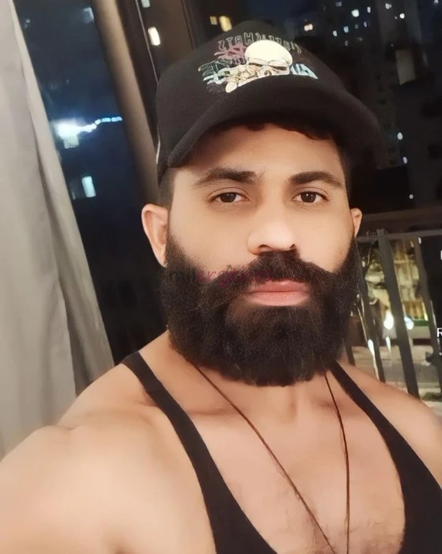 Atendo homens mulheres e casais sexo intenso e nada mecanico estilo namoradinho ou uma pegada mais forte incluindo realizacoes de fetiches e fantasia...