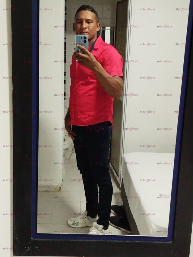 FOTOS DE ME LLAMO CARLOS Y VENGO A TRAERTE DE MI RICO SERVICIO QUE ESPERAS PARA CONTACTAR