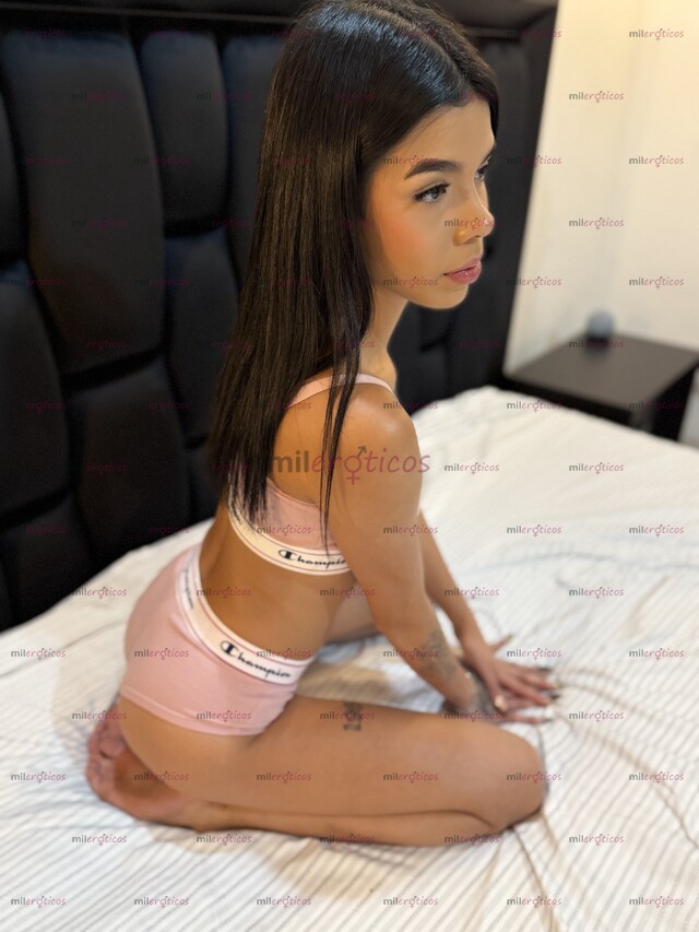 FOTOS DE AITANA, LA TAPATÍA MÁS SUMISA DE LA PÁGINA, CON LUGAR