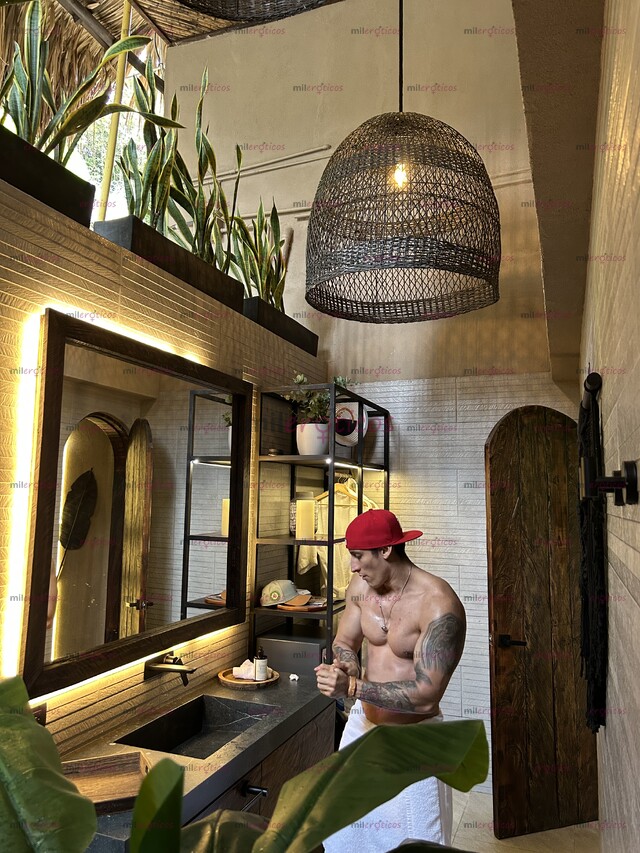 FOTOS DE DISPONIBLE ATLÉTICO MATEO 175 CUERPO FITNES