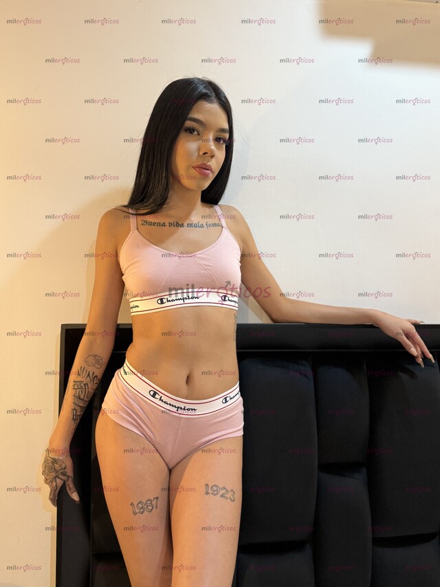 FOTOS DE AITANA, LA TAPATÍA MÁS SUMISA DE LA PÁGINA, CON LUGAR