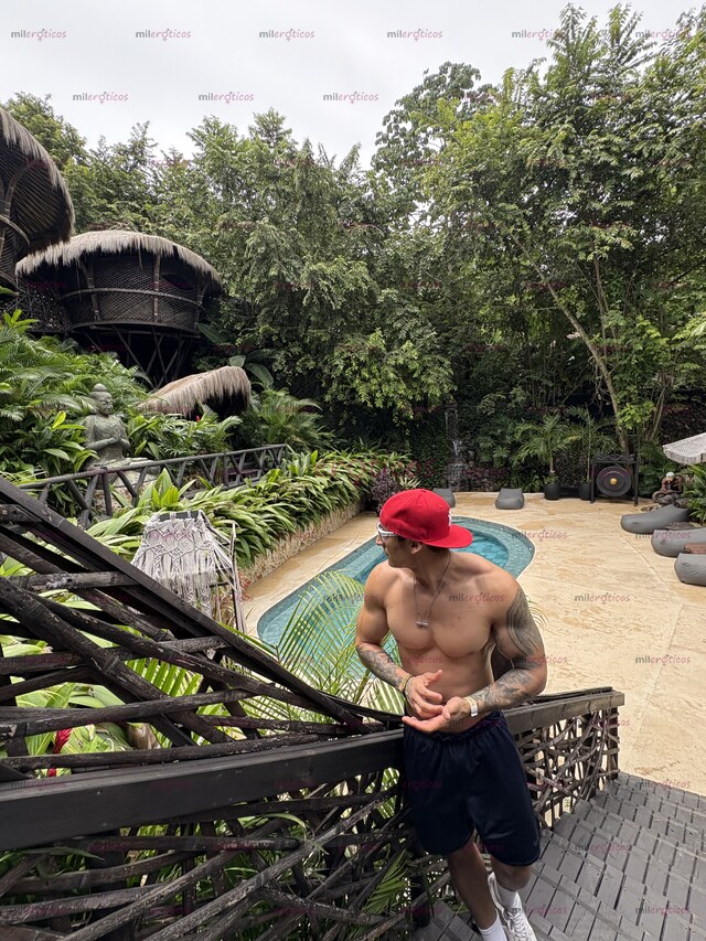 FOTOS DE DISPONIBLE ATLÉTICO MATEO 175 CUERPO FITNES