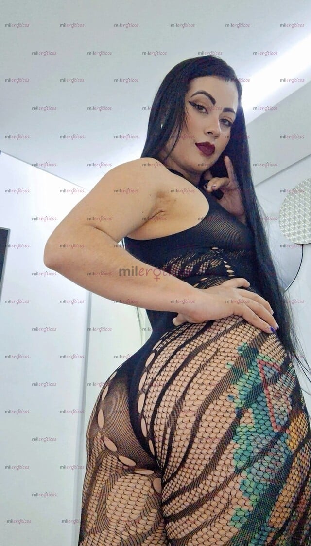 FOTOS DE PELINEGRA, BAJITA Y CADERONA. TU MAMADORA FAVORITA! 3
