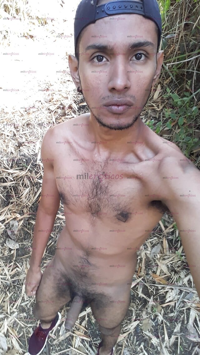 FOTOS DE PASIVO COMPLACIENTE(FISTING)DISPONIBLE A COMPLACER TUS FETICHES Y SER TU PERRA