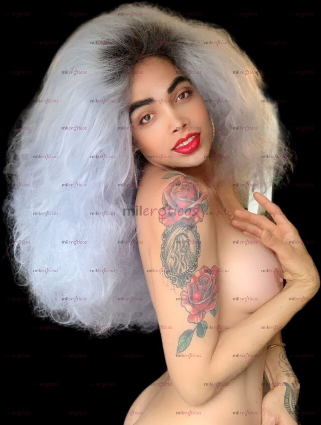 FOTOS DE HERMOSA MUÑEQUITA SEXI 21CM CON MUCHA LECHE