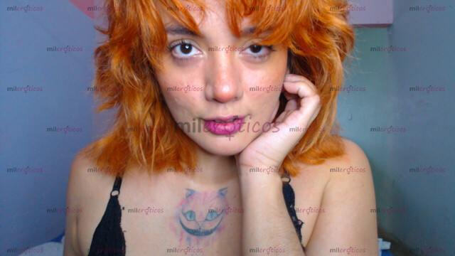 FOTOS DE HERMOSA RUBIA SENSUALIDAY PLACER EN UNA SOLA CHICA SEXY DIVERTIDA Y COMPLACIENTE