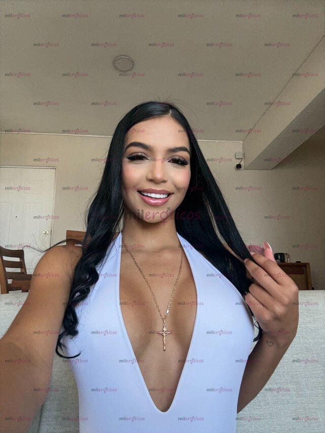 FOTOS DE HOLA, HERMOSA COLOMBIANA CON GANAS DE COMPLACERTE 3334603135