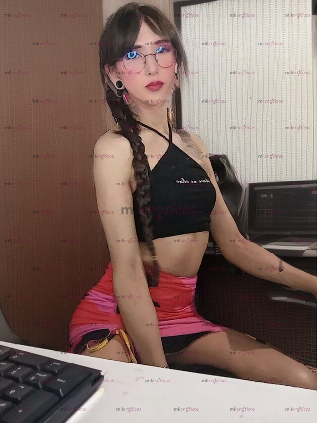 FOTOS DE VAL CHICA TRANS MUY FEMENINA, ALTA, NALGONA, DELGADA Y MUY COMPLACIENTE