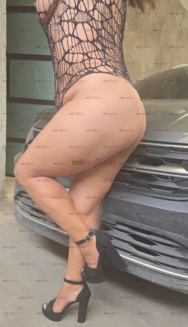 FOTOS DE YENI .MUJER ADICTA AL SEXO..CON UNOS PECHOS RRICOS