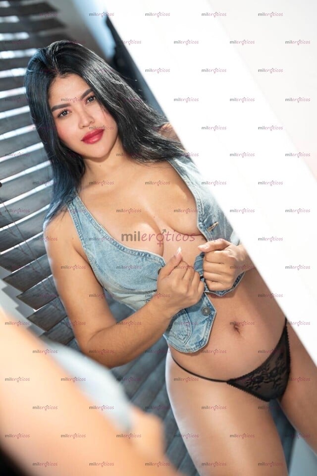 FOTOS DE TRIPLATO PARA QUE TENGAS LA MEJOR EXPERIENCIA. HERMOSA BLANQUITA PELINEGRA